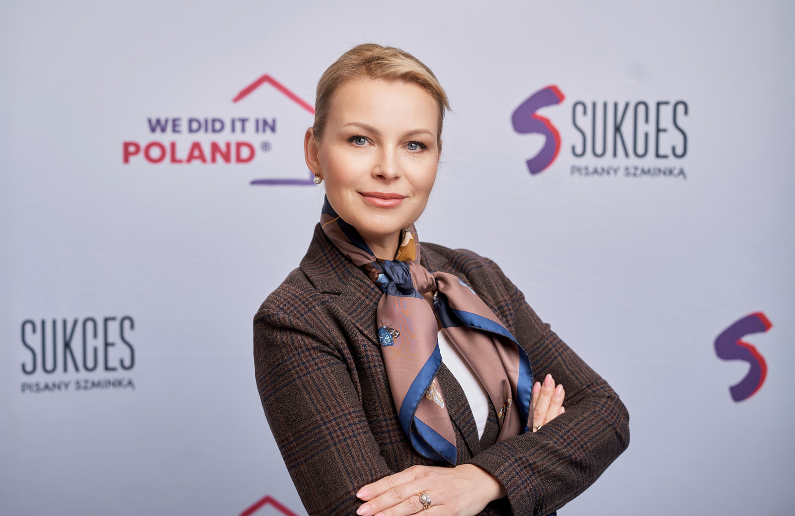 Izabela Kołaszewska-Gabor in the final of the "Sukces Pisany Szminką" contest